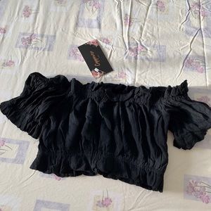 Cropped off shoulder crinkle bardot top